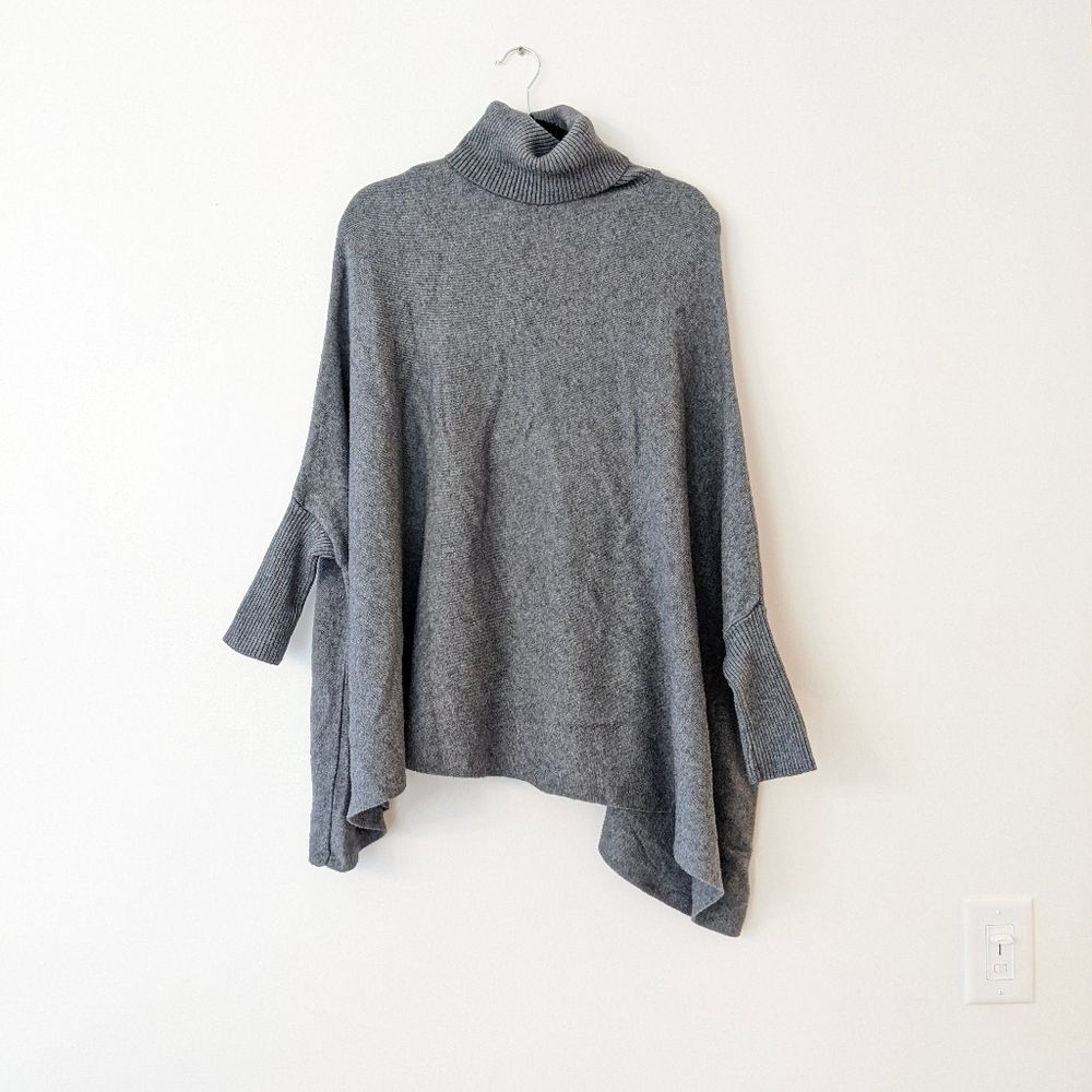 Suzy D London bat wing viscose wool sweater poncho